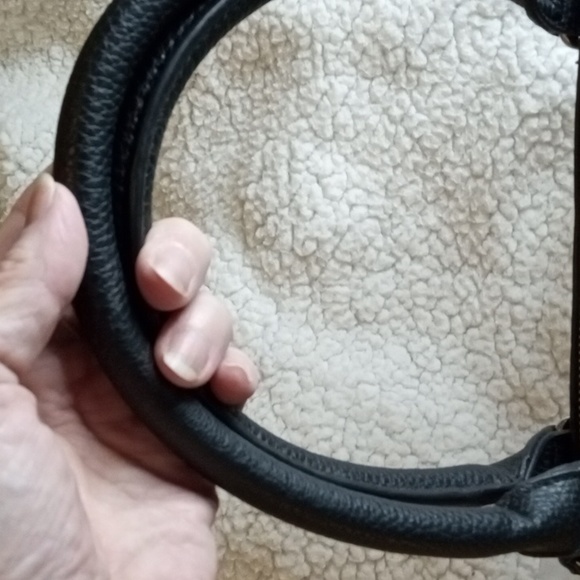 Nine West Dome. Bag, black and taupe, NWT, crossbody strap removable and handles - Picture 2 of 13